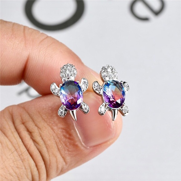 “Just Keep Swimming” Sea Turtle Cute Stud Earrings - Picture 3 of 11